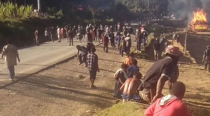 পাপুয়া নিউ গিনিতে উপজাতীয় সংঘাতে ৬৪ জন নিহত পাপুয়া নিউ গিনিতে উপজাতীয় সংঘাতে ৬৪ জন নিহত