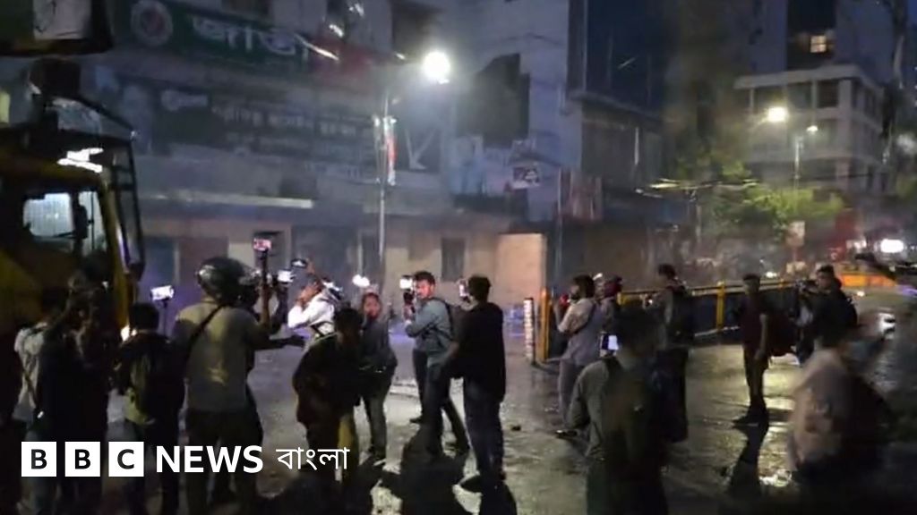 নুরুল হক নুরের আহত হওয়া নিয়ে উত্তপ্ত রাজনীতি, জাতীয় পার্টি অফিসে ফের হামলা