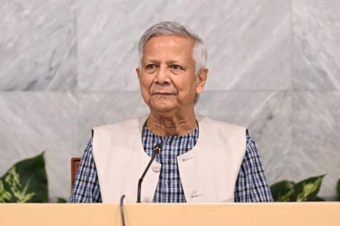 বিবিসি বাংলা লাইভ: প্রধান উপদেষ্টার সাথে বৈঠকে ঘোষণাপত্রের সময় নিয়ে প্রশ্ন তুলেছে বিএনপি