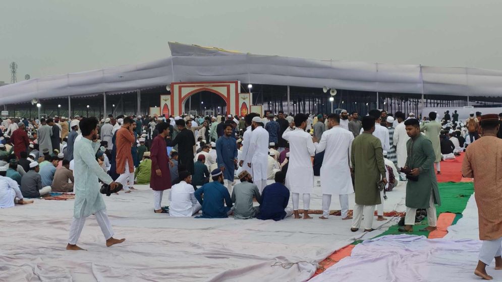 ঈদের মোনাজাতে চাওয়া হলো ‘দ্রুত নির্বাচন’