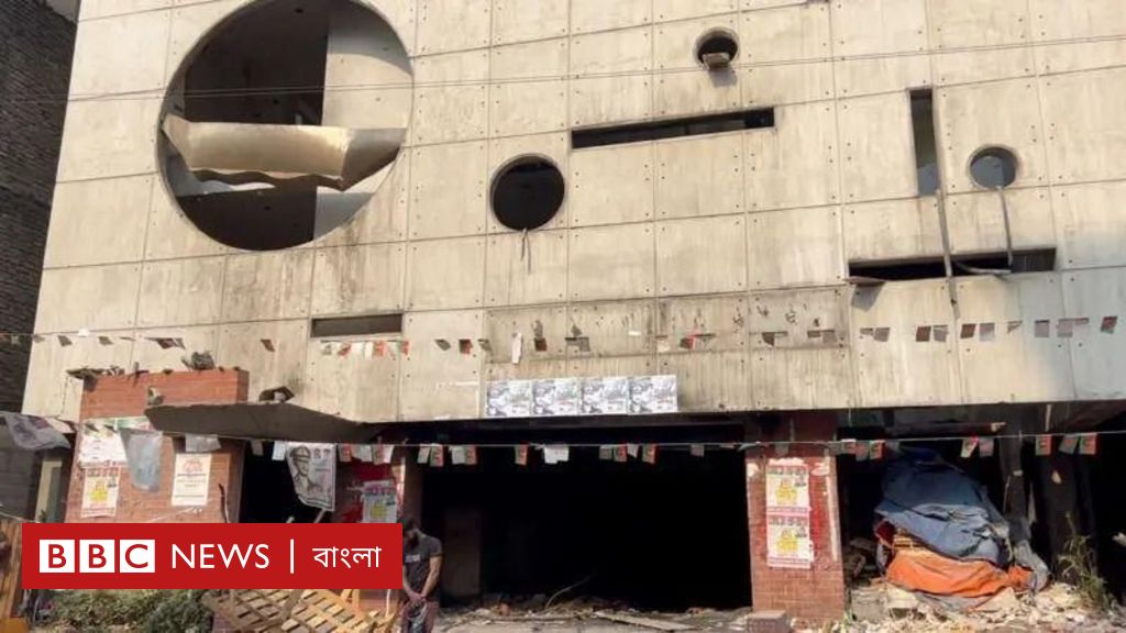 কার্যত নিষিদ্ধ আওয়ামী লীগ নিয়ে খবর প্রকাশ বা ফেসবুকে লেখা বা বলাও কি নিষেধ? কার্যত নিষিদ্ধ আওয়ামী লীগ নিয়ে খবর প্রকাশ বা ফেসবুকে লেখা বা বলাও কি নিষেধ?
