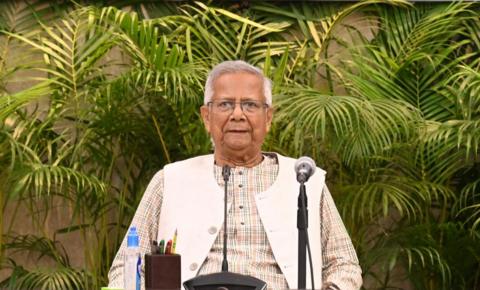 বিবিসি বাংলার লাইভ: আগামী বছরের ৩০ জুনের পর একদিনও ক্ষমতায় থাকবেন না অধ্যাপক ইউনূস: প্রেস সচিব