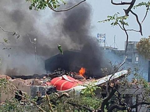 ভারতে বিমান দুর্ঘটনায় দুই শতাধিক মৃত্যু, জীবিত উদ্ধার এক